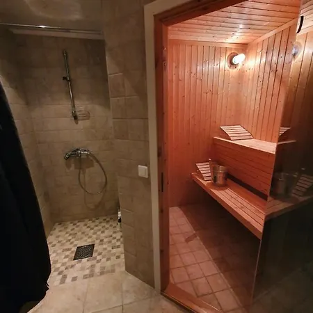 Prázdninový dům Luxurious, Well-equipped And Modern By The Cross-country Trails
