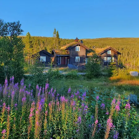 Дом отдыха Luxurious, Well-equipped And Modern By The Cross-country Trails Eggedal