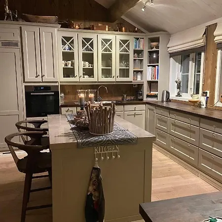 Luxurious, Well-equipped And Modern By The Cross-country Trails Feriehus